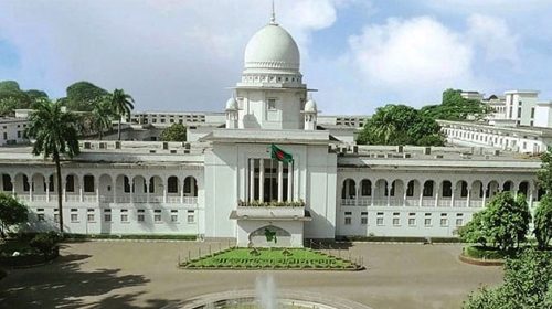 গত ৩ জুন থেকে শুরু হওয়া ঈদুল আজহার ছুটি, সাপ্তাহিক ছুটি ও আদালতের নির্ধারিত অবকাশ শেষে আবারও প্রাণচাঞ্চল্য ফিরছে দেশের সর্বোচ্চ আদালত, বাংলাদেশ সুপ্রিম কোর্টে। দীর্ঘ প্রায় দুই সপ্তাহের বিরতির পর আগামী রোববার, অর্থাৎ ২৩ জুন থেকে পুনরায় নিয়মিত বিচারিক কার্যক্রম শুরু হচ্ছে হাইকোর্ট বিভাগ ও আপিল বিভাগে।