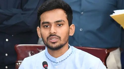 অন্তর্বর্তী সরকারের যুব ও ক্রীড়া এবং শ্রম ও কর্মসংস্থান মন্ত্রণালয়ের উপদেষ্টা আসিফ মাহমুদ সজীব ভুঁইয়া বলেছেন, নানান আপত্তির পরিপ্রেক্ষিতে সরকার এখন দিবসগুলোর বিষয়ে নেওয়া সিদ্ধান্ত পুনর্বিবেচনার চিন্তা করছে।