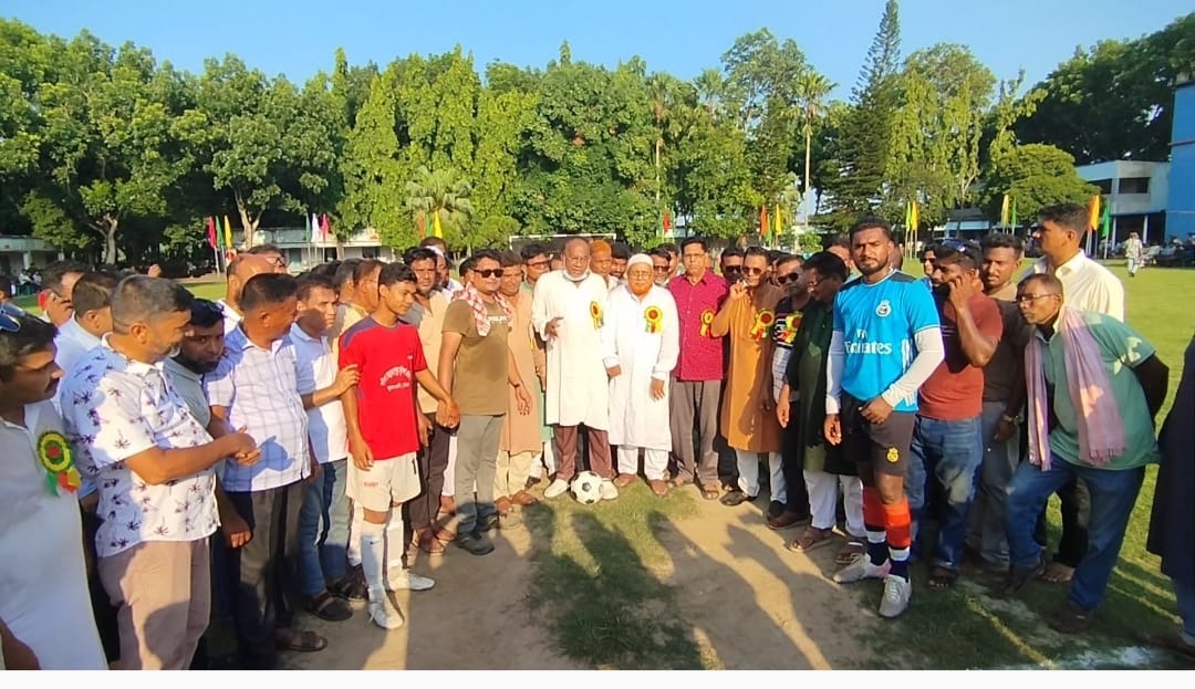 বাগুলাট ইউনিয়ন বিএনপি ফুটবল টুর্নামেন্ট ২০২৫ - কলেজ মাঠে দর্শনার্থীদের উপচে পড়া ভিড়
