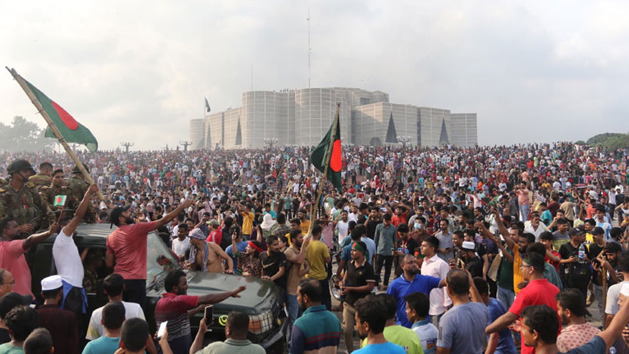 কোটার বিরুদ্ধে ছাত্র বিদ্রোহ ইতিহাস বদলে দিল ১ জুলাই ২০২৪